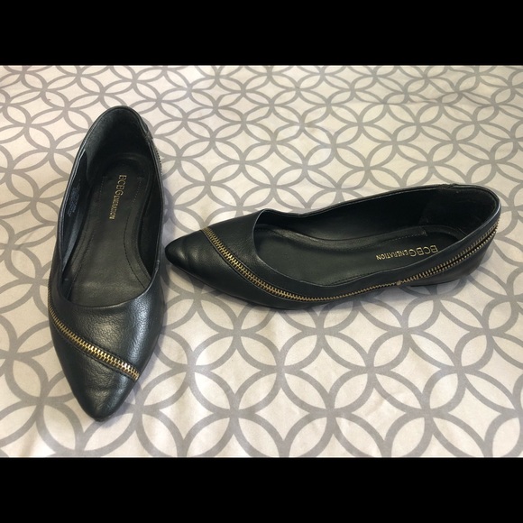 BCBG black leather flats - Picture 1 of 2